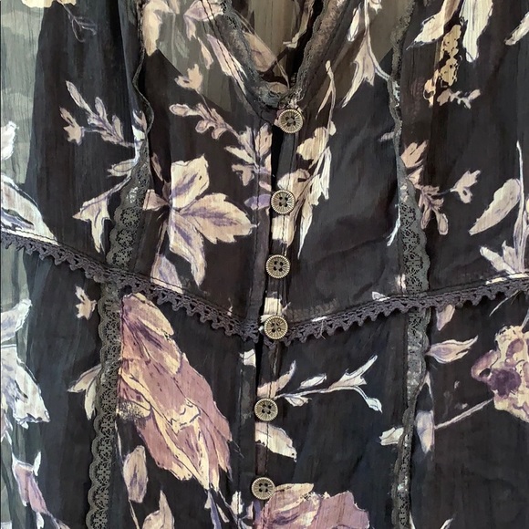 Lingerie inspired dress - Picture 3 of 5